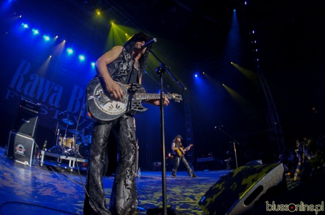 Eric Sardinas &amp; Big Motor (4)